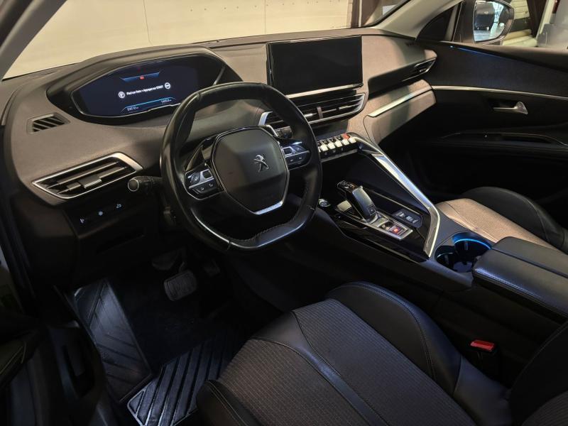 Image de la voiture Peugeot 5008