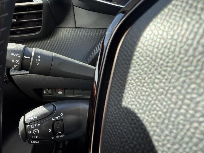Image de la voiture Peugeot 208