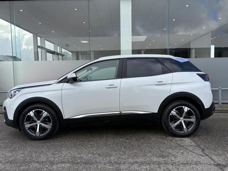 Image de la voiture Peugeot 3008