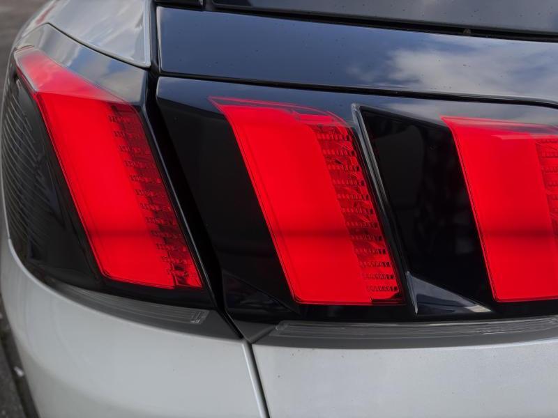 Image de la voiture Peugeot 3008