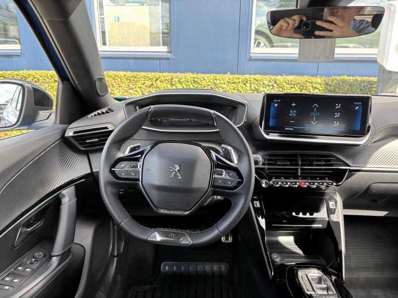 Image de la voiture Peugeot 2008
