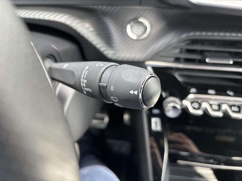 Image de la voiture Peugeot 2008