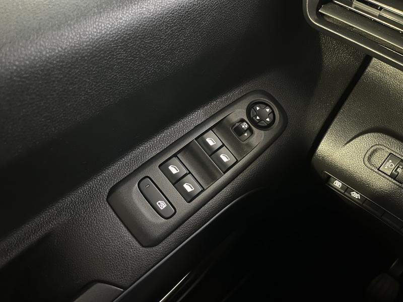 Image de la voiture Peugeot Rifter