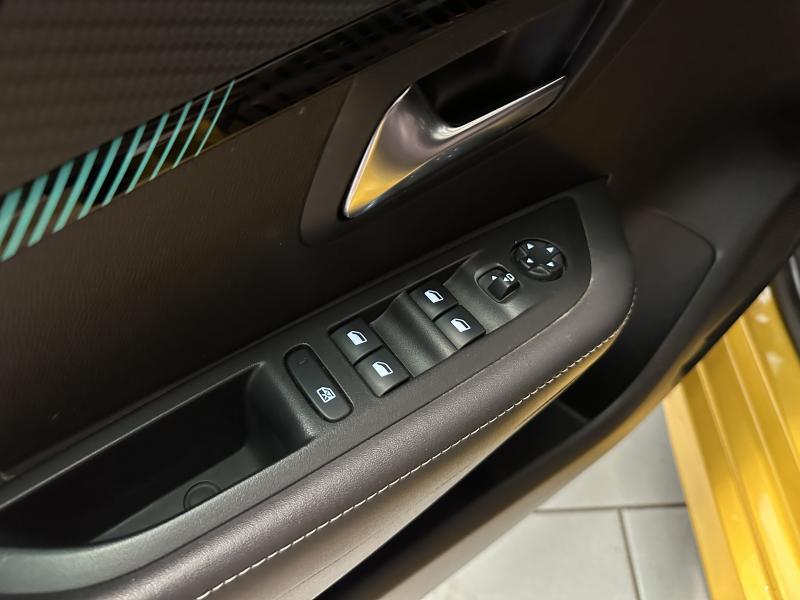 Image de la voiture Peugeot 208