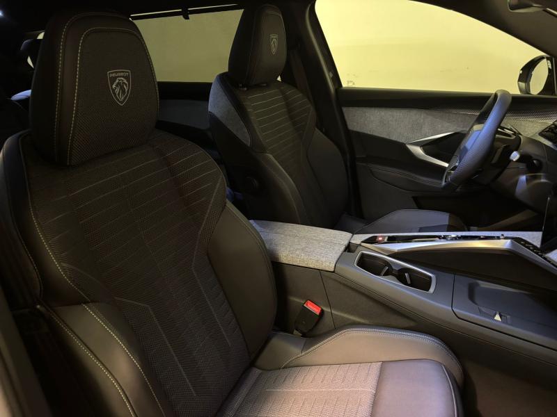 Image de la voiture Peugeot 5008