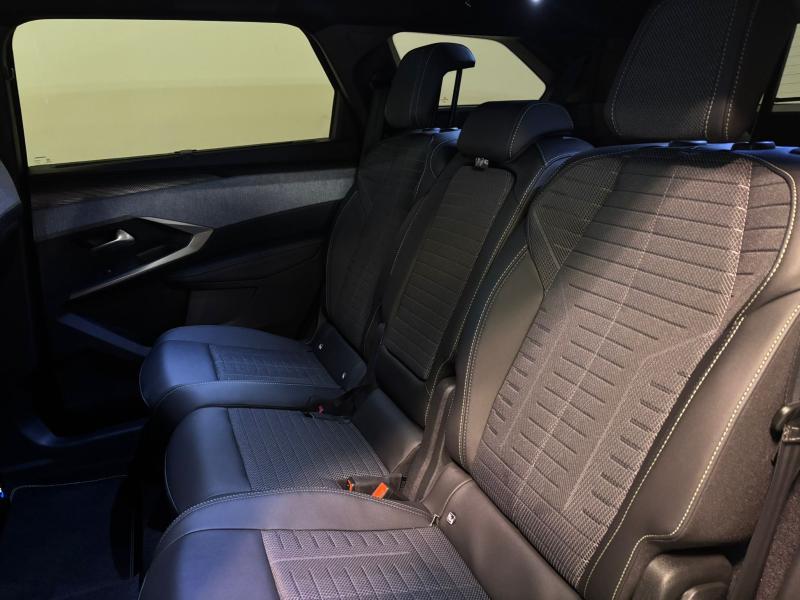 Image de la voiture Peugeot 5008