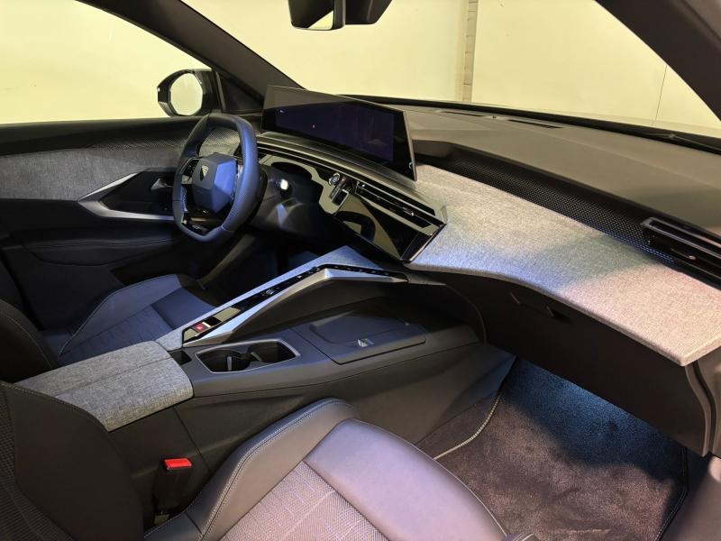 Image de la voiture Peugeot 5008