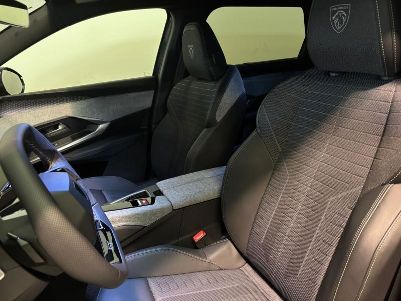 Image de la voiture Peugeot 5008