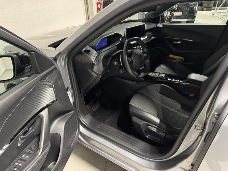 Image de la voiture Peugeot 2008