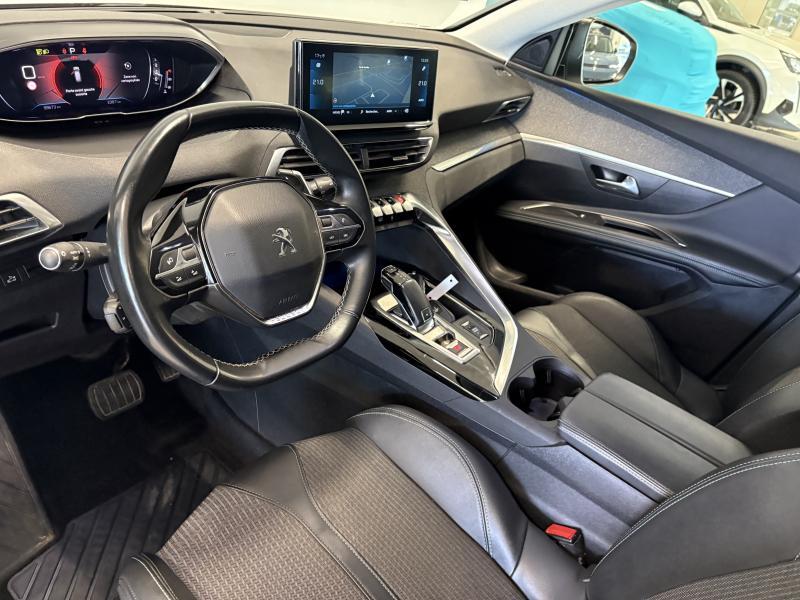 Image de la voiture Peugeot 3008