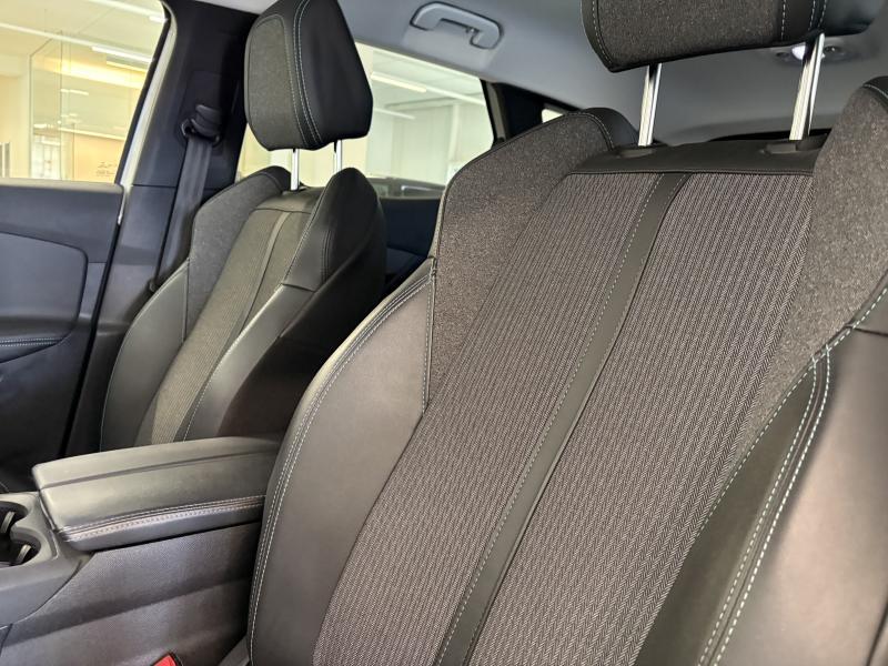 Image de la voiture Peugeot 3008