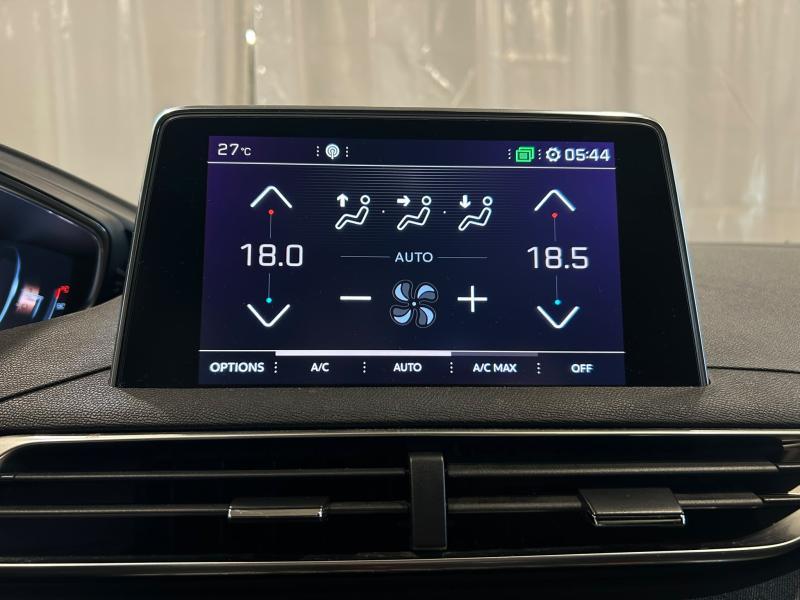 Image de la voiture Peugeot 3008