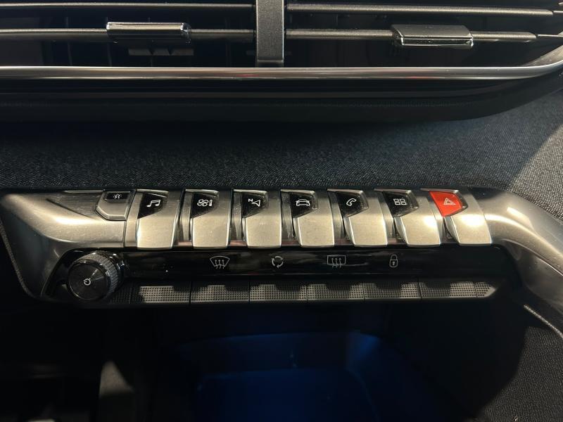 Image de la voiture Peugeot 3008