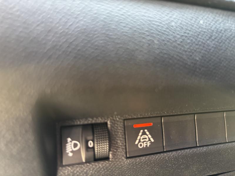 Image de la voiture Peugeot 2008