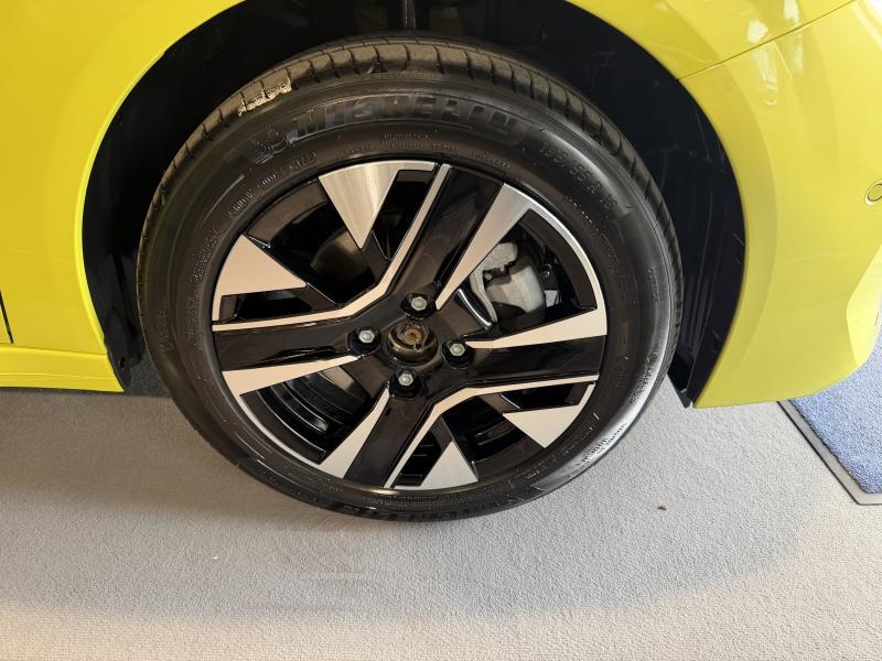 Image de la voiture Peugeot 208