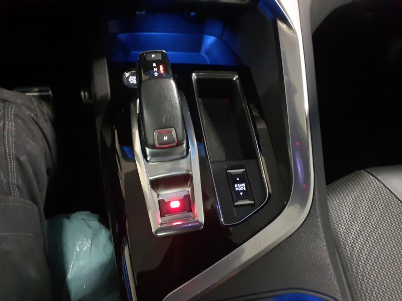 Image de la voiture Peugeot 3008