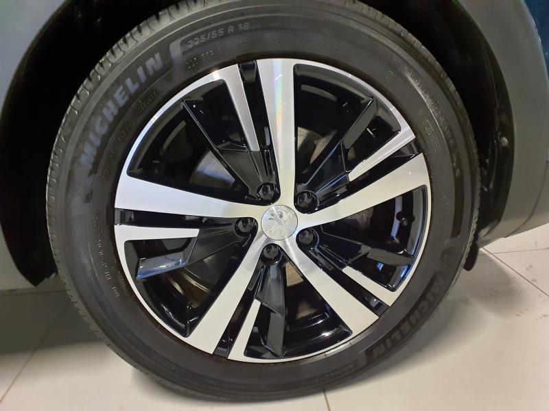 Image de la voiture Peugeot 3008