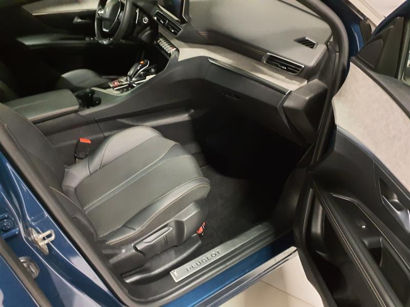 Image de la voiture Peugeot 3008