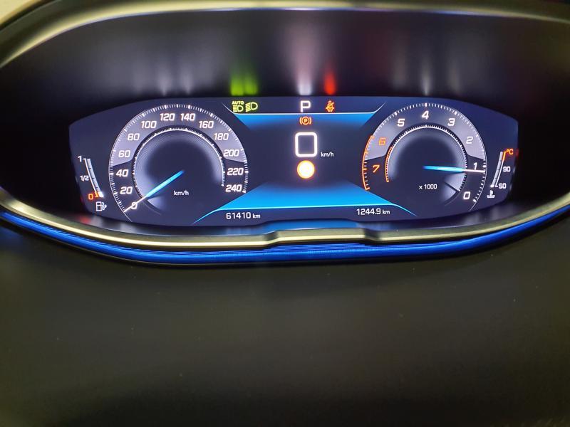Image de la voiture Peugeot 3008