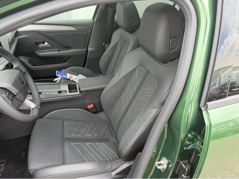 Image de la voiture Opel Astra Sports Tourer
