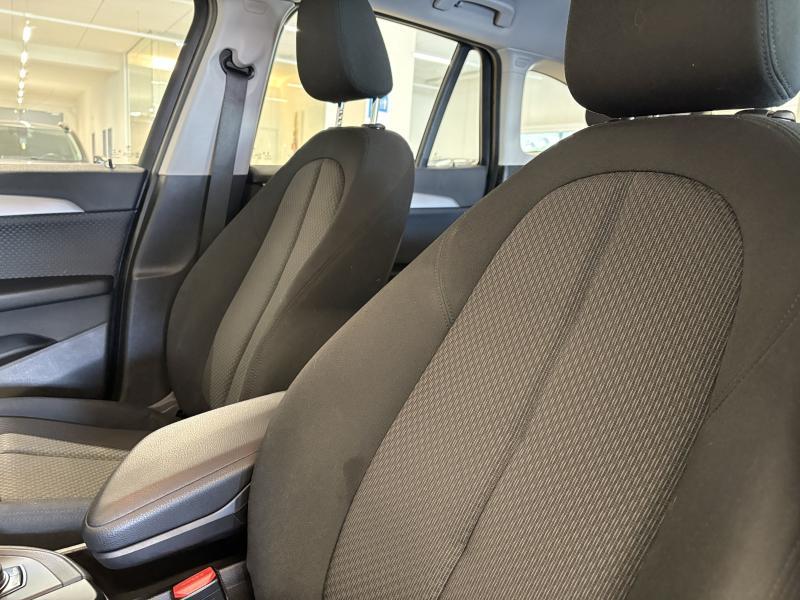 Image de la voiture BMW iX1