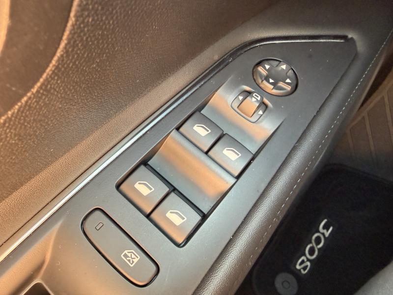 Image de la voiture Peugeot 3008