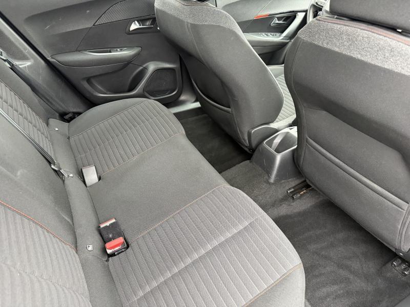 Image de la voiture Peugeot 2008
