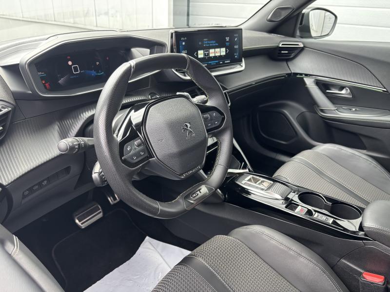 Image de la voiture Peugeot 2008