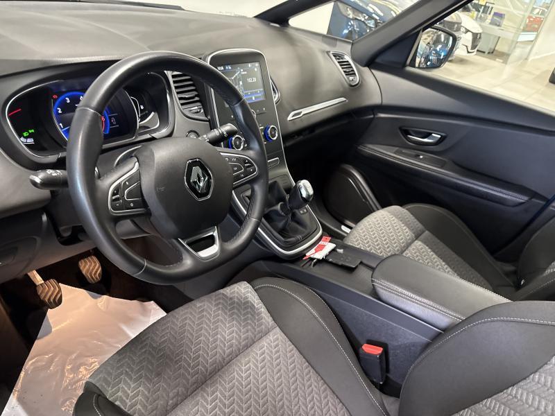 Image de la voiture Renault Scenic