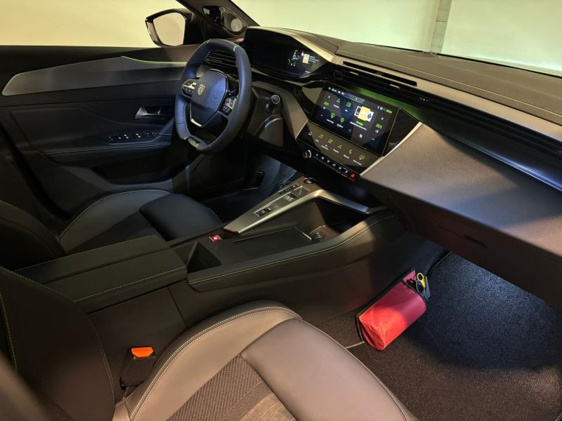 Image de la voiture Peugeot 408