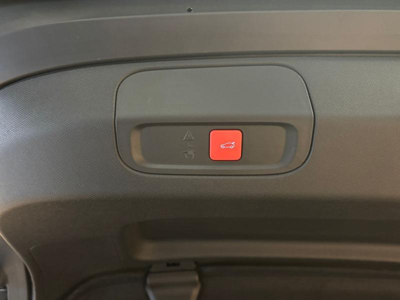 Image de la voiture Peugeot 408