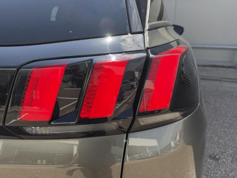 Image de la voiture Peugeot 3008