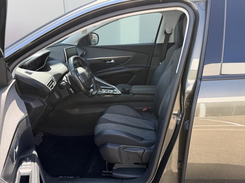 Image de la voiture Peugeot 3008