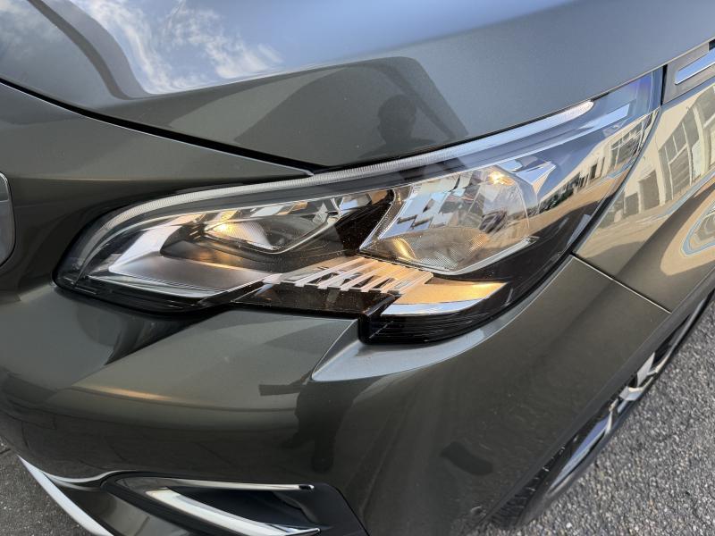 Image de la voiture Peugeot 3008