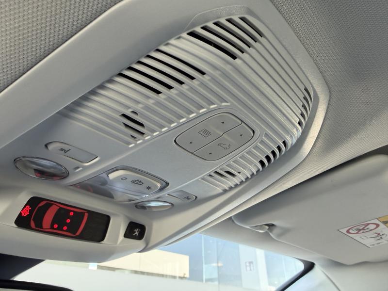 Image de la voiture Peugeot 3008