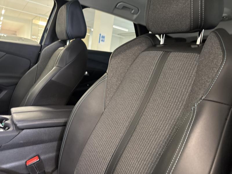 Image de la voiture Peugeot 3008