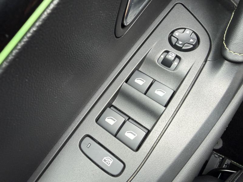 Image de la voiture Peugeot 2008
