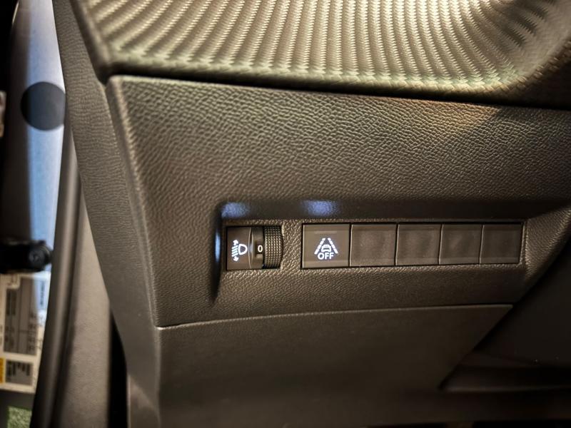 Image de la voiture Peugeot 2008