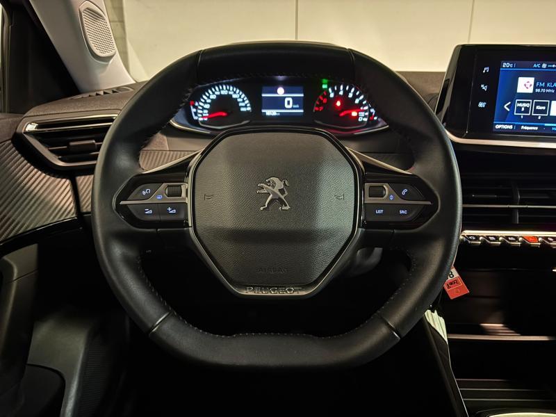Image de la voiture Peugeot 2008