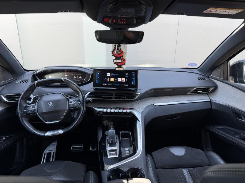 Image de la voiture Peugeot 5008