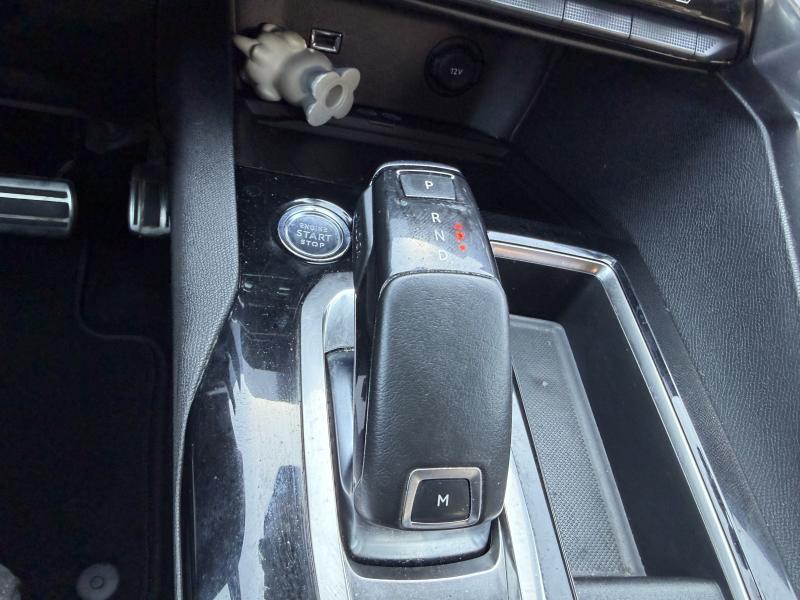 Image de la voiture Peugeot 5008