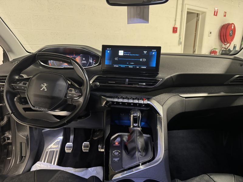 Image de la voiture Peugeot 3008