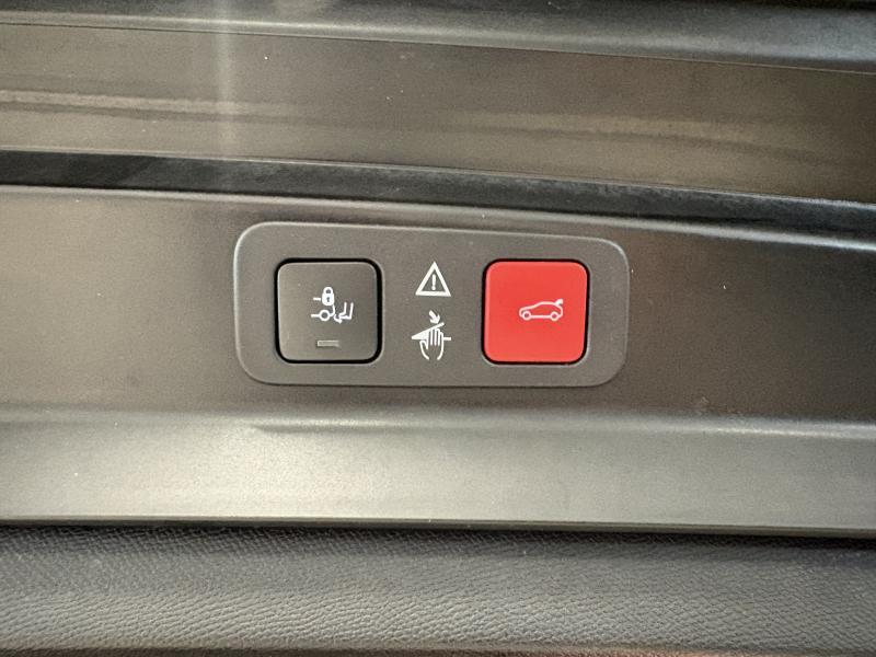 Image de la voiture Peugeot 5008