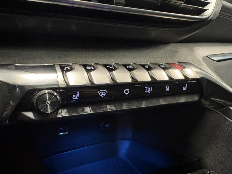 Image de la voiture Peugeot 5008