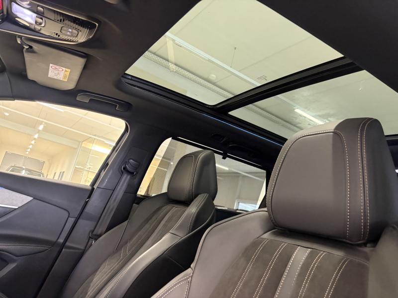 Image de la voiture Peugeot 5008
