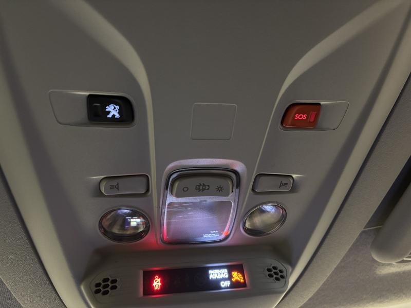 Image de la voiture Peugeot Rifter