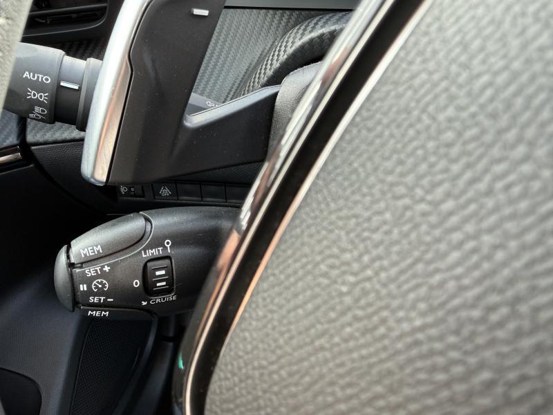 Image de la voiture Peugeot 2008