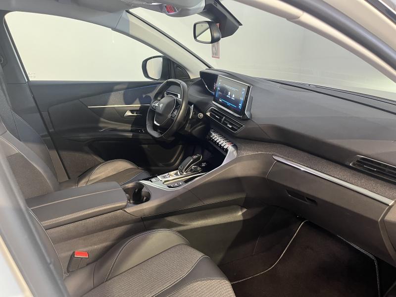 Image de la voiture Peugeot 3008