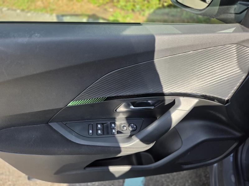 Image de la voiture Peugeot 2008