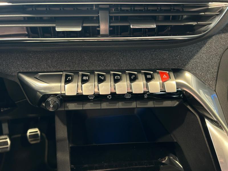Image de la voiture Peugeot 5008